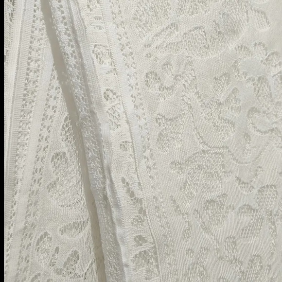 White Lace Boho Beach Cover-Up Wrap - Picture 7 of 7